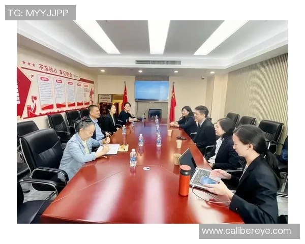 武汉排球队团队协作引发热议球员间默契与配合的争议探讨